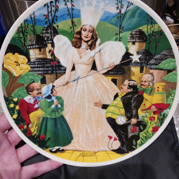 MGM Wizard of Oz 'Follow The Yellow Brick Road'Collector Plate 6th Ed. (Knowles) - Picture 4 of 4
